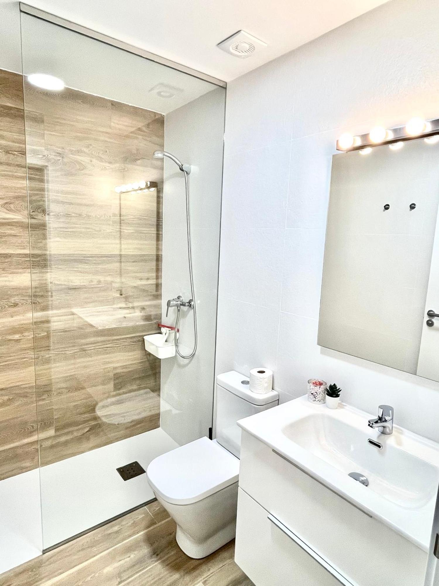 Loft Rioarga. Comodidad Y Estiloa A 5 Min Centro. Nuevo!!! 潘普洛纳 外观 照片